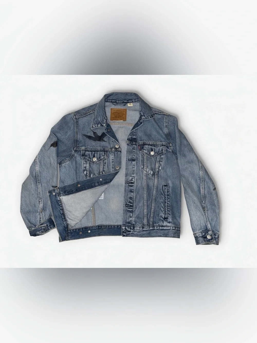Levi’s Vintage Fit Denim Trucker Jacket Men’s Medium Hummingbird Graphic Mens M - Picture 3 of 6